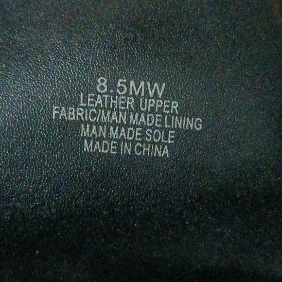 Shoes - Picture 5 of 6